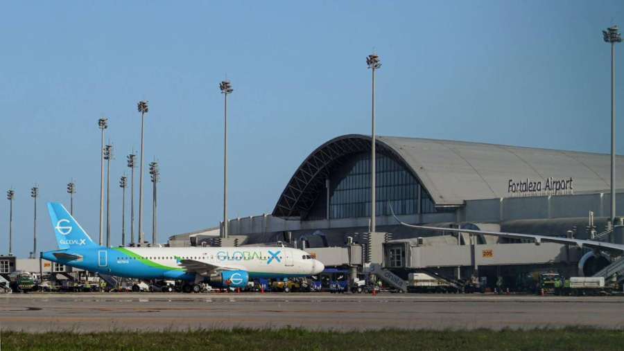 Ceará recebe grupo de 80 deportados dos Estados Unidos em voo nesta sexta-feira (9)